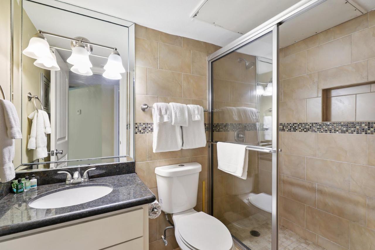 Ground Floor Beachfront Beauty! Steps To The Beach And Pool South Padre Island Exteriör bild