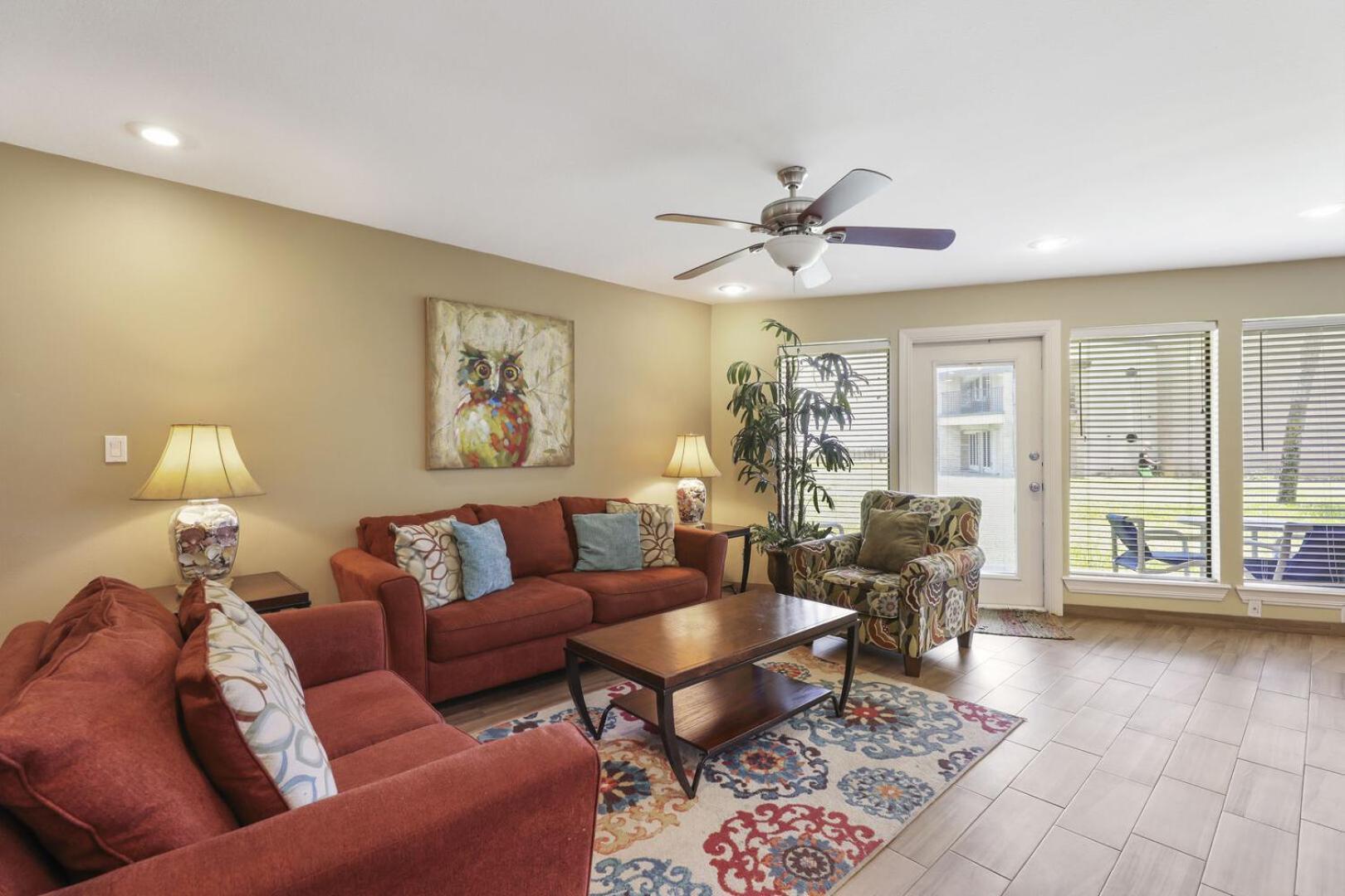 Ground Floor Beachfront Beauty! Steps To The Beach And Pool South Padre Island Rum bild